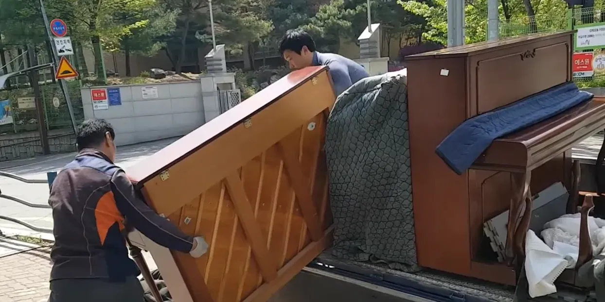 Heavy work, smooth move